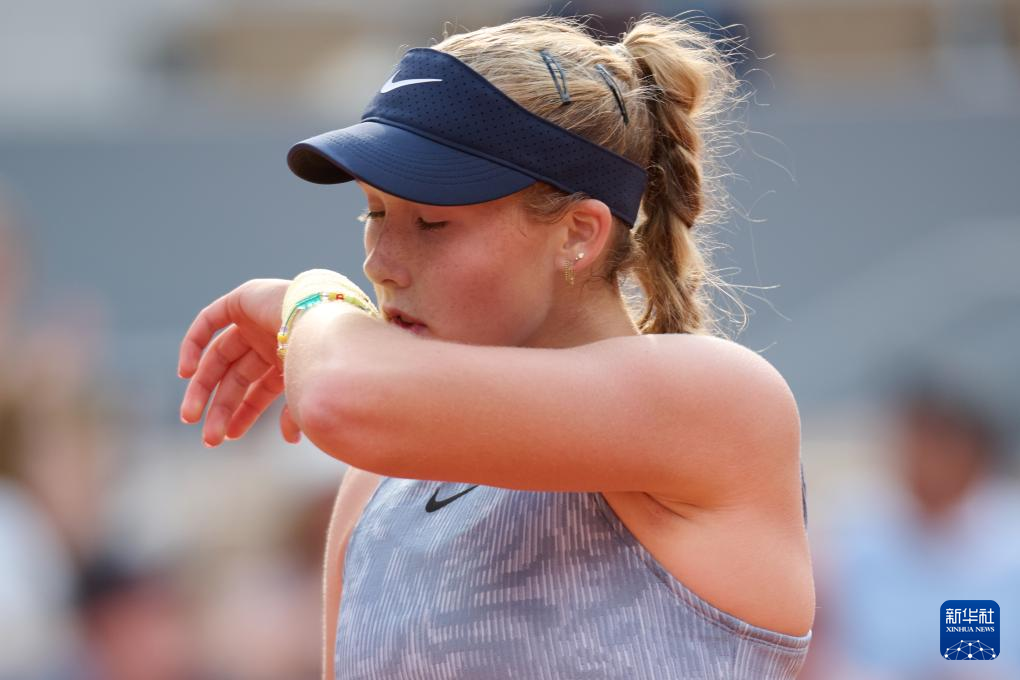 充满活力的 充满活力的