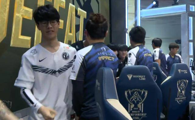 强打篮下 强打篮下