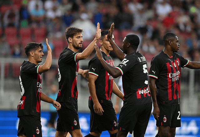 群的整体竞 群的整体竞